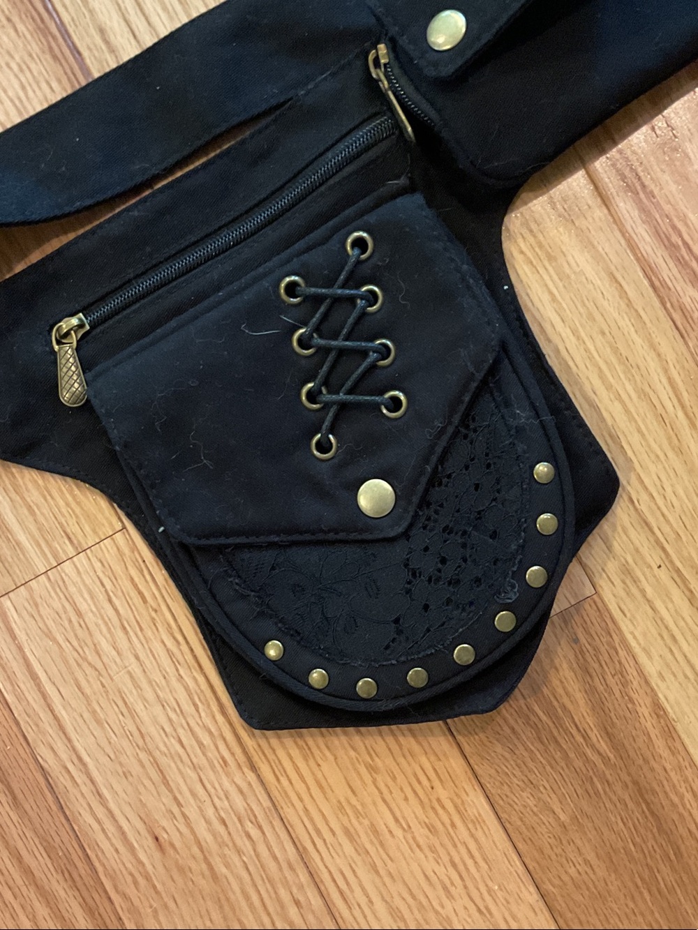 Renaissance Black Utility Hip Bag Studs Lace-Up Detail canvas - Picture 3 of 9